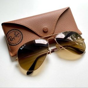 Ray-Ban Polarized Large Aviator Sunglasses